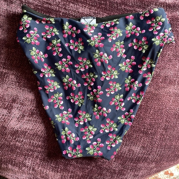 NWT J. Crew high waisted swimsuit berry bottoms XS - Picture 3 of 3